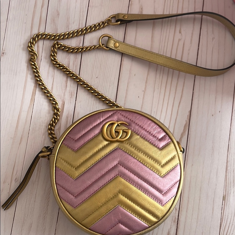 Gucci Pink and Gold Crossbody Bag - Picture 2 of 9